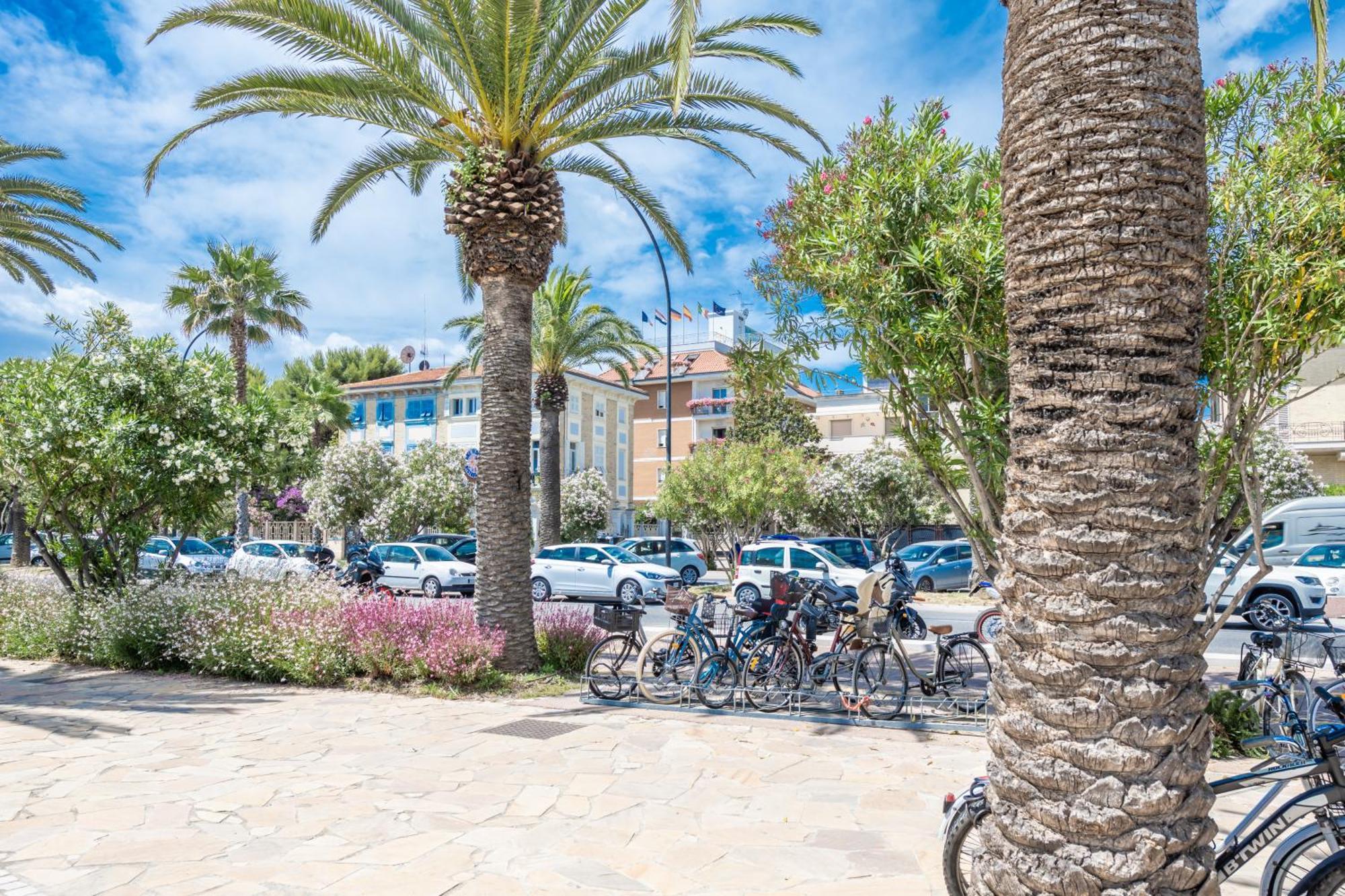 Hotel Florence San Benedetto del Tronto Exterior photo