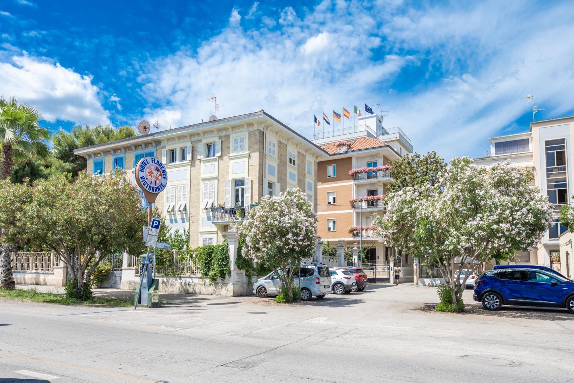 Hotel Florence San Benedetto del Tronto Exterior photo
