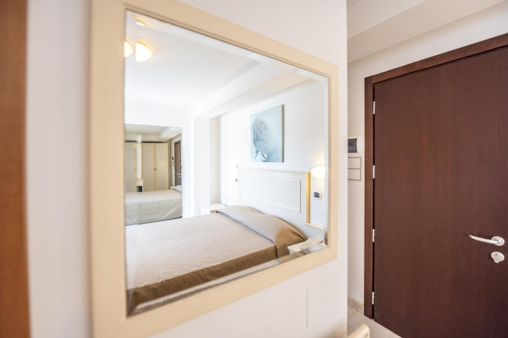 Hotel Florence San Benedetto del Tronto Exterior photo