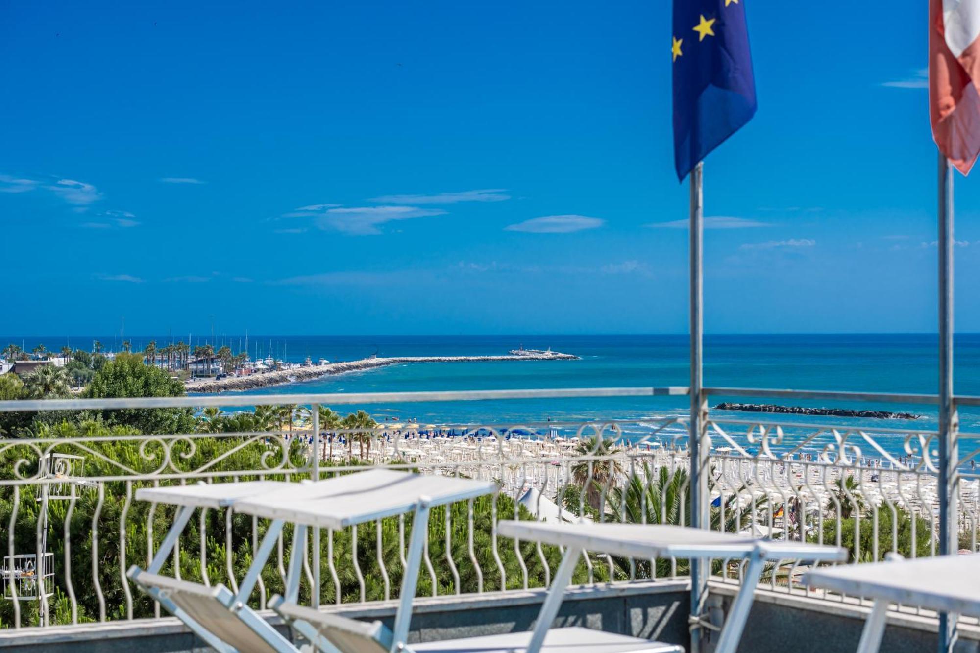 Hotel Florence San Benedetto del Tronto Exterior photo